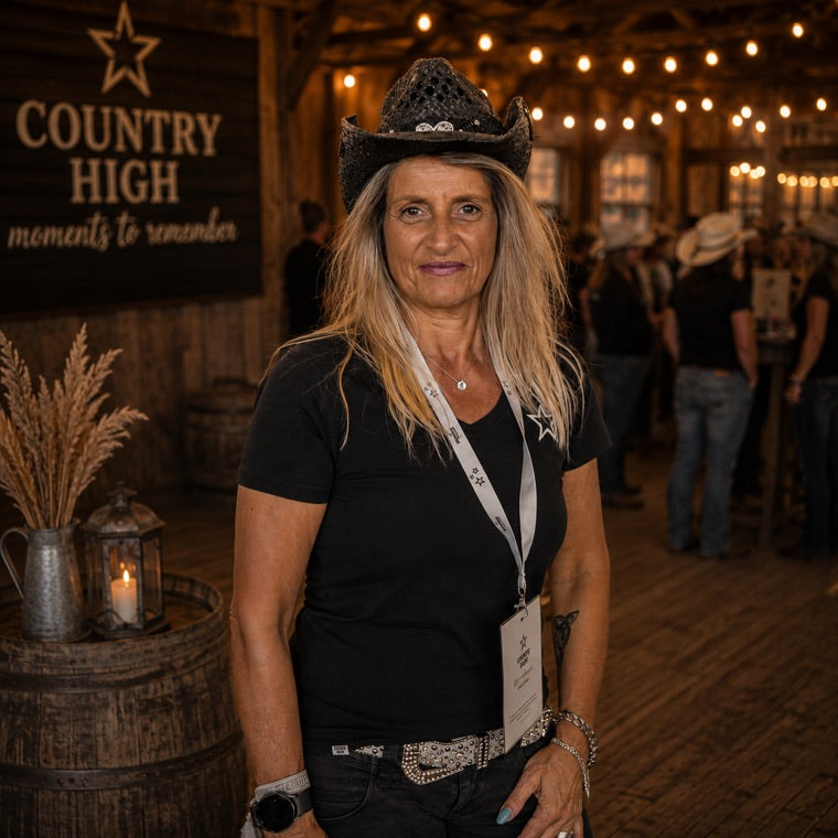 Renata aus der COUNTRY HIGH Crew